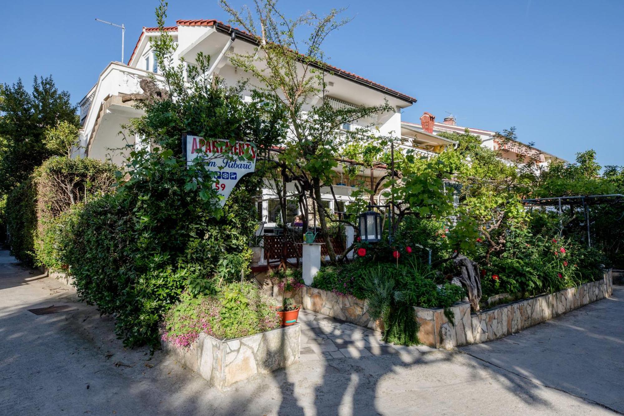 Kazo Apartman Rab Town Kültér fotó