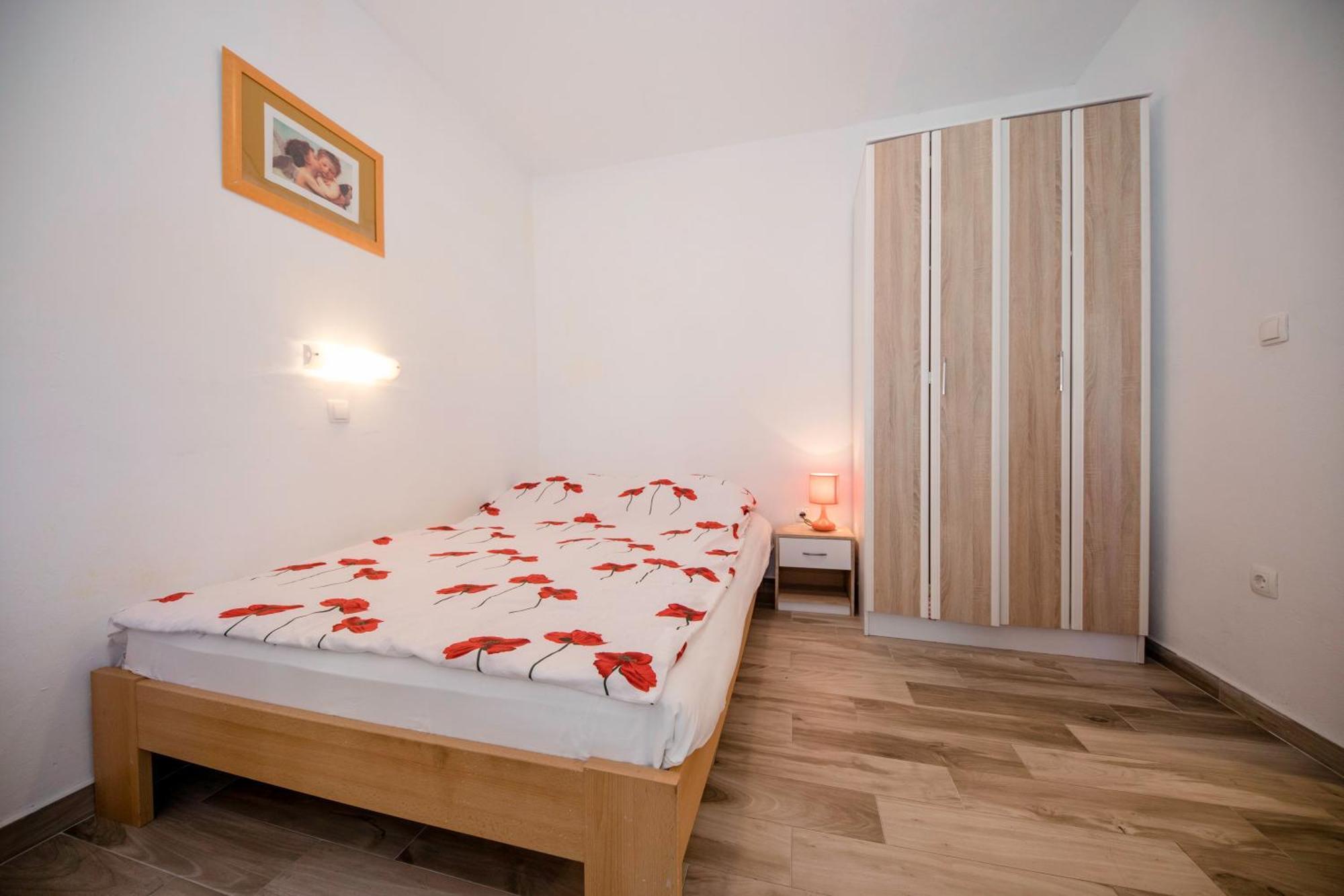 Kazo Apartman Rab Town Kültér fotó