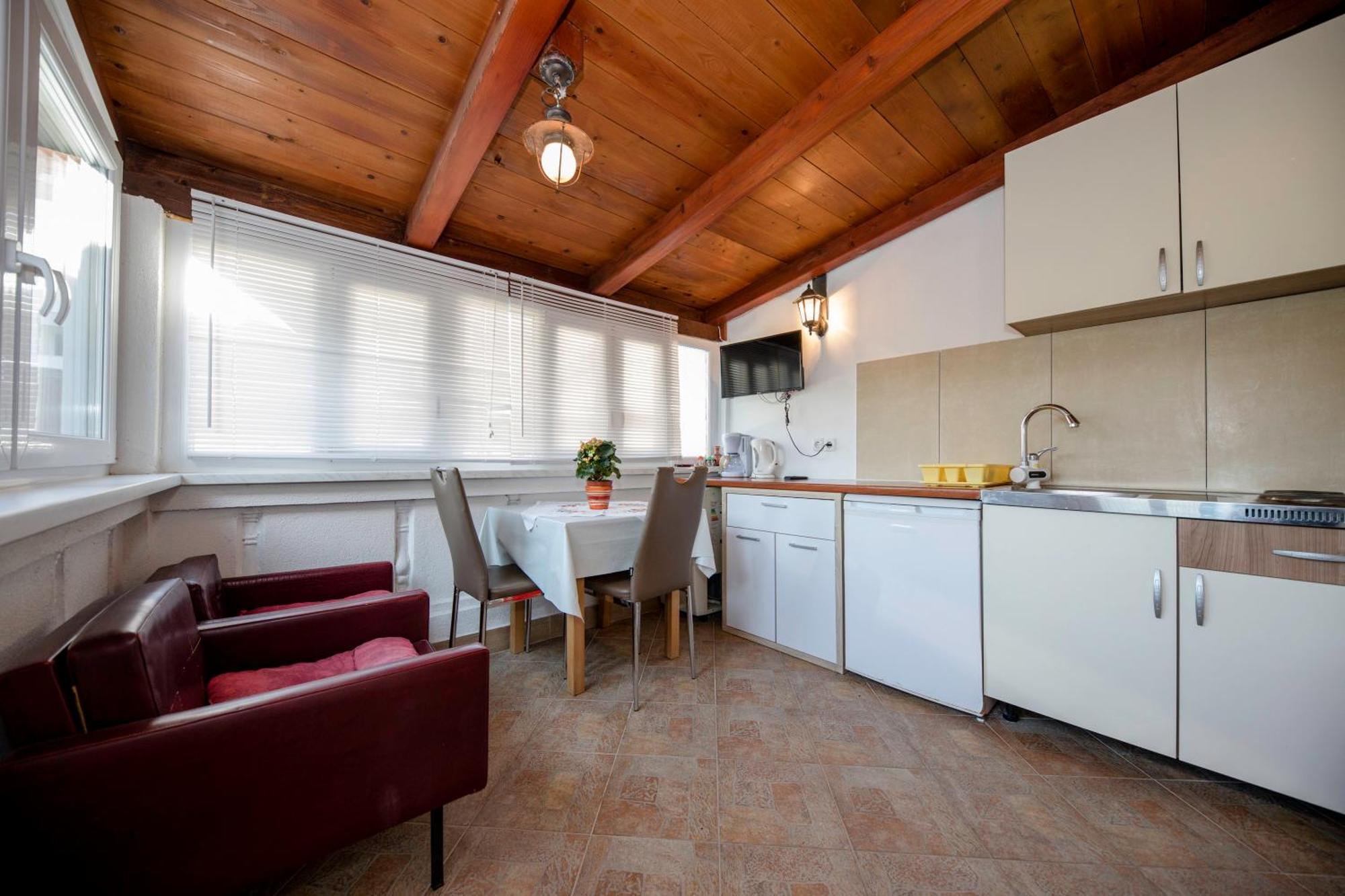 Kazo Apartman Rab Town Kültér fotó
